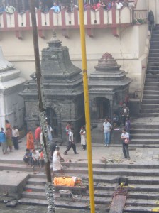 cremation at Pashupatinath temple
